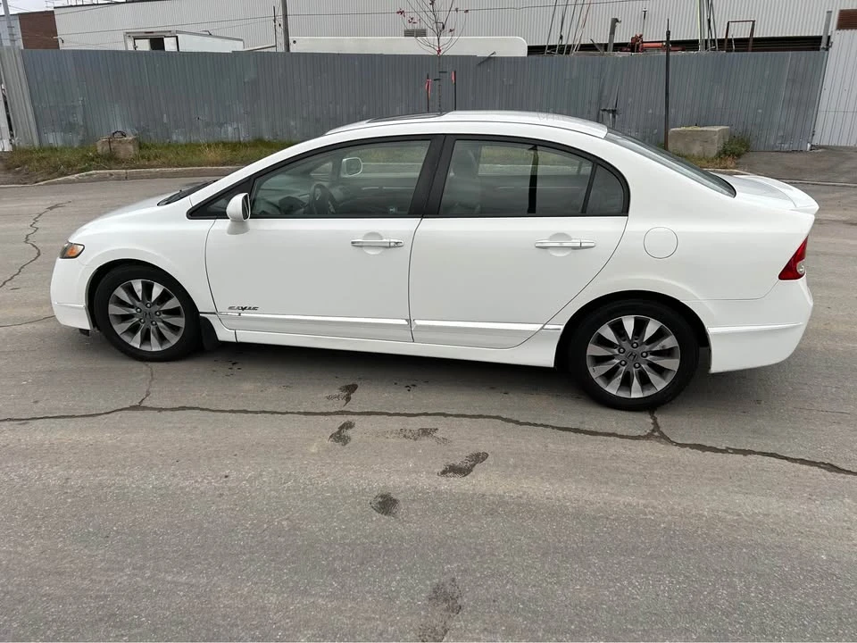 2010 Honda Civic 8th Gen - Image 17 of 17