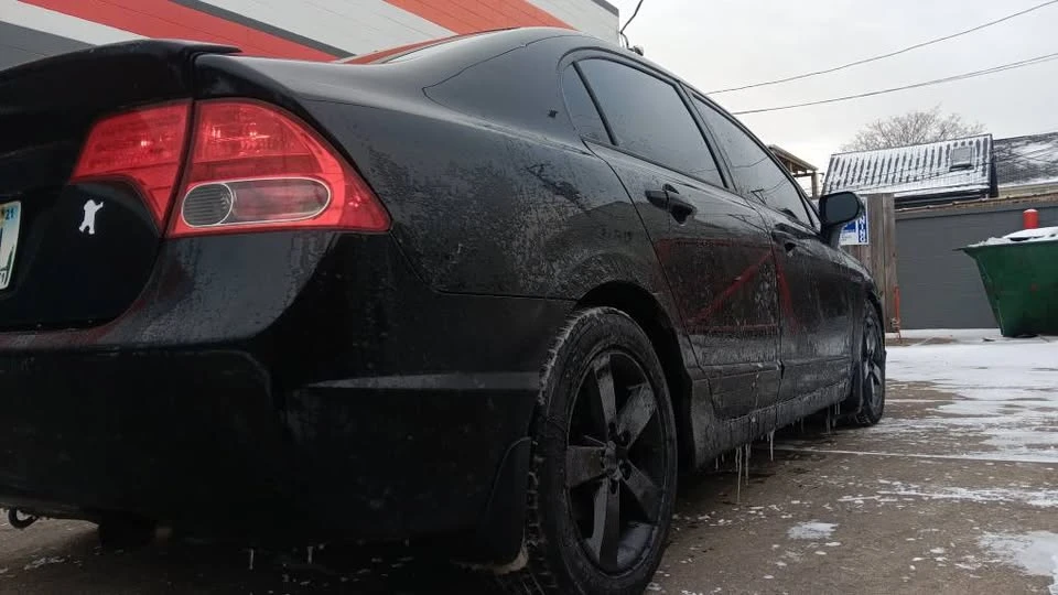 2010 Honda Civic 8th Gen - Image 12 of 20