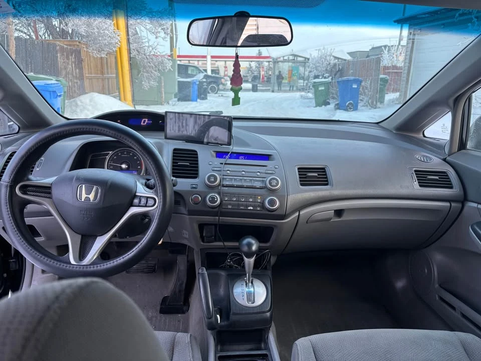 2010 Honda Civic 8th Gen - Image 9 of 9