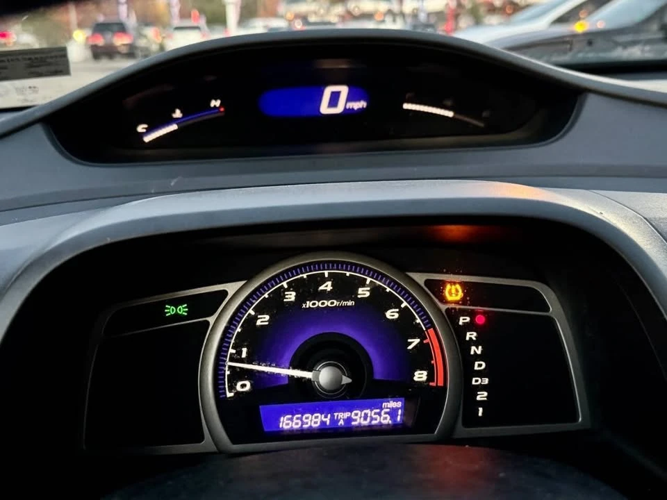2010 Honda Civic 8th Gen - Image 17 of 19