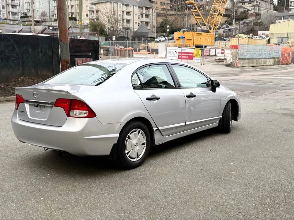2010 Honda Civic 8th Gen - Image 5 of 13