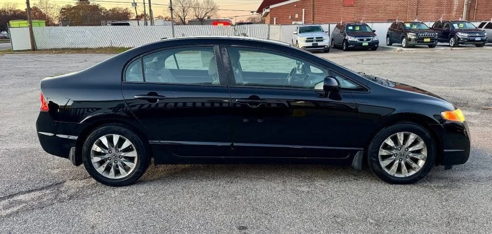 2010 Honda Civic 8th Gen - Image 5 of 19