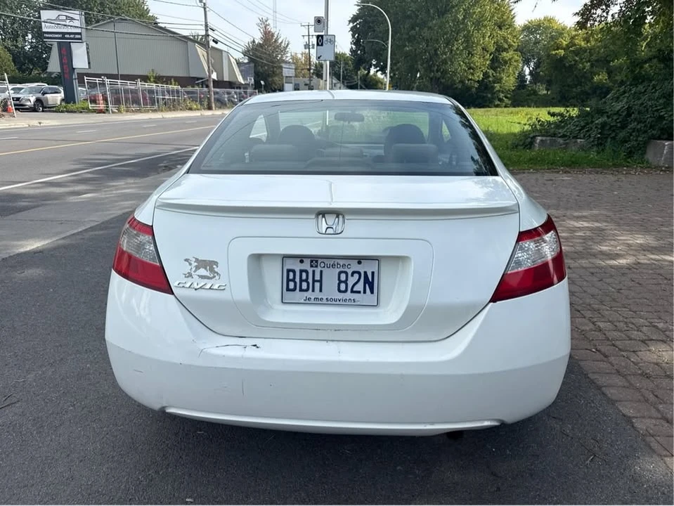 2010 Honda Civic 8th Gen - Image 4 of 20