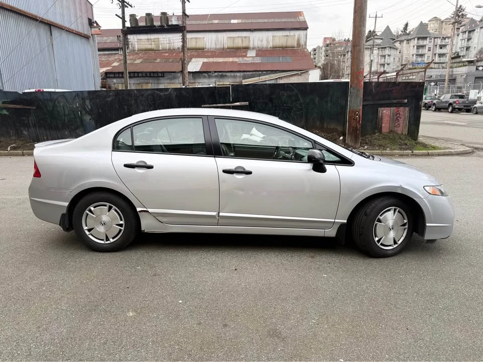 2010 Honda Civic 8th Gen - Image 6 of 13