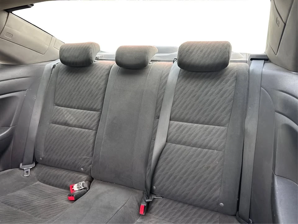 2010 Honda Civic 8th Gen - Image 14 of 20