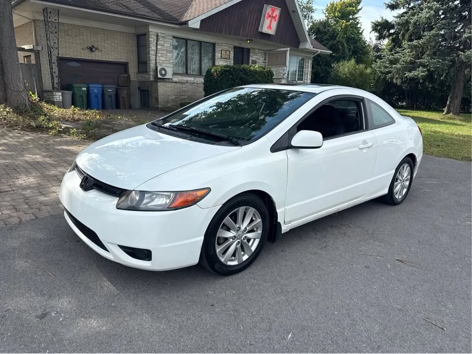 2010 Honda Civic 8th Gen - Image 7 of 20