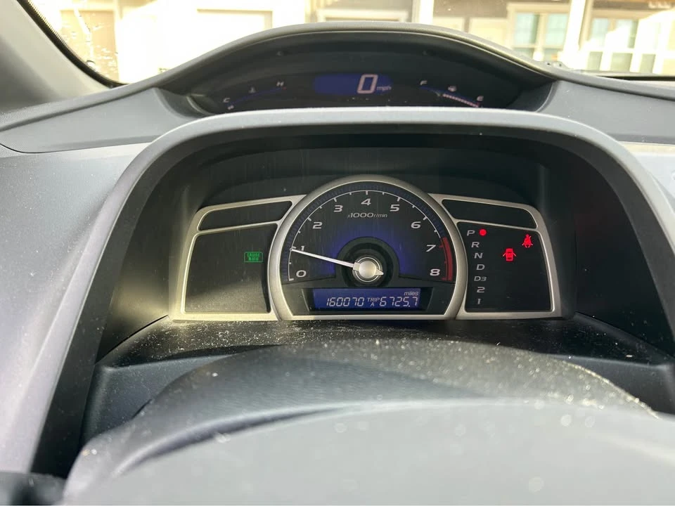 2010 Honda Civic 8th Gen - Image 6 of 12