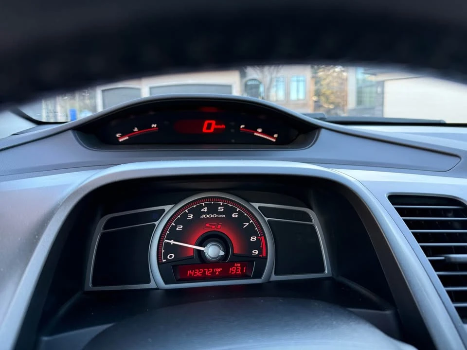 2010 Honda Civic Si 8th Gen - Image 7 of 9
