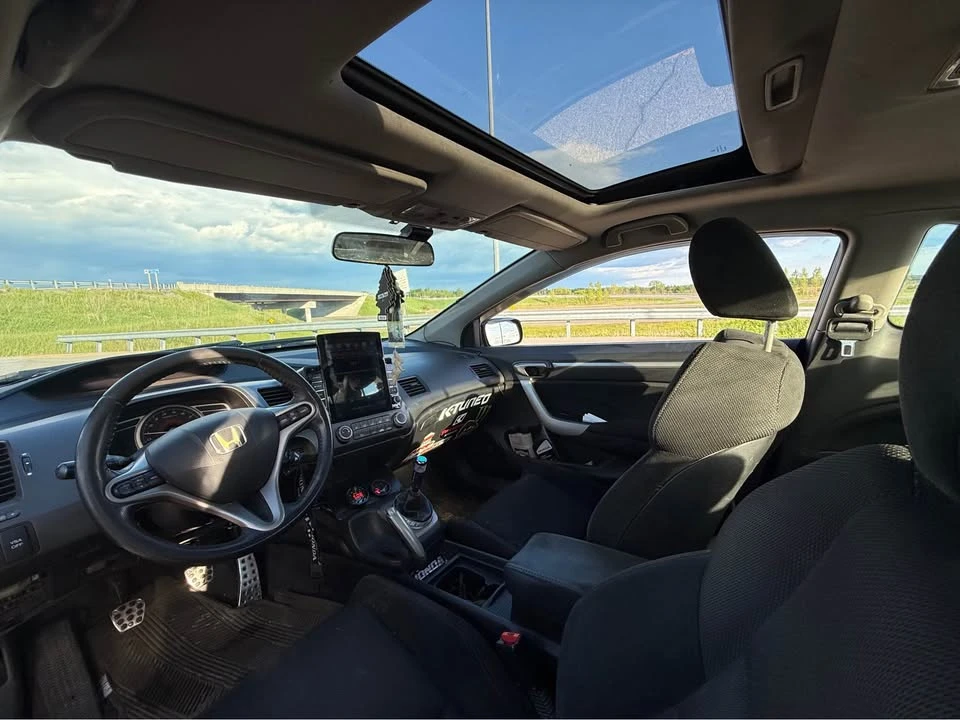 2009 Honda Civic Si 8th Gen - Image 17 of 19