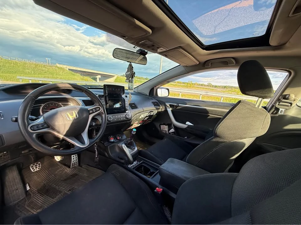 2009 Honda Civic Si 8th Gen - Image 12 of 19