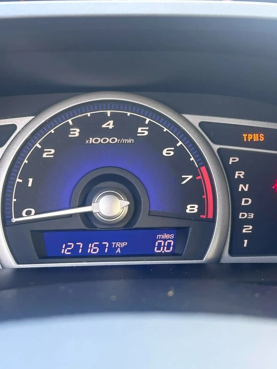 2010 Honda Civic 8th Gen - Image 10 of 10