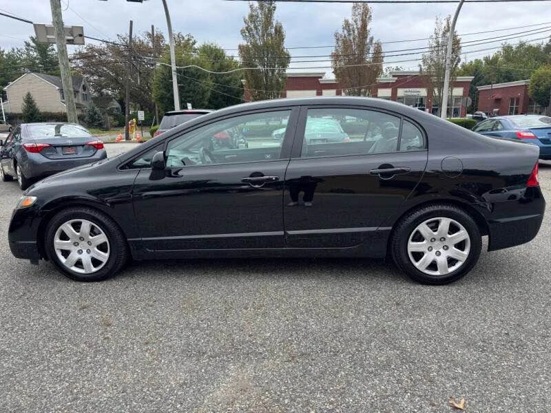 2010 Honda Civic 8th Gen - Image 3 of 19