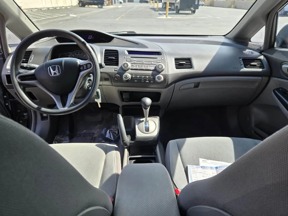2010 Honda Civic 8th Gen - Image 6 of 7