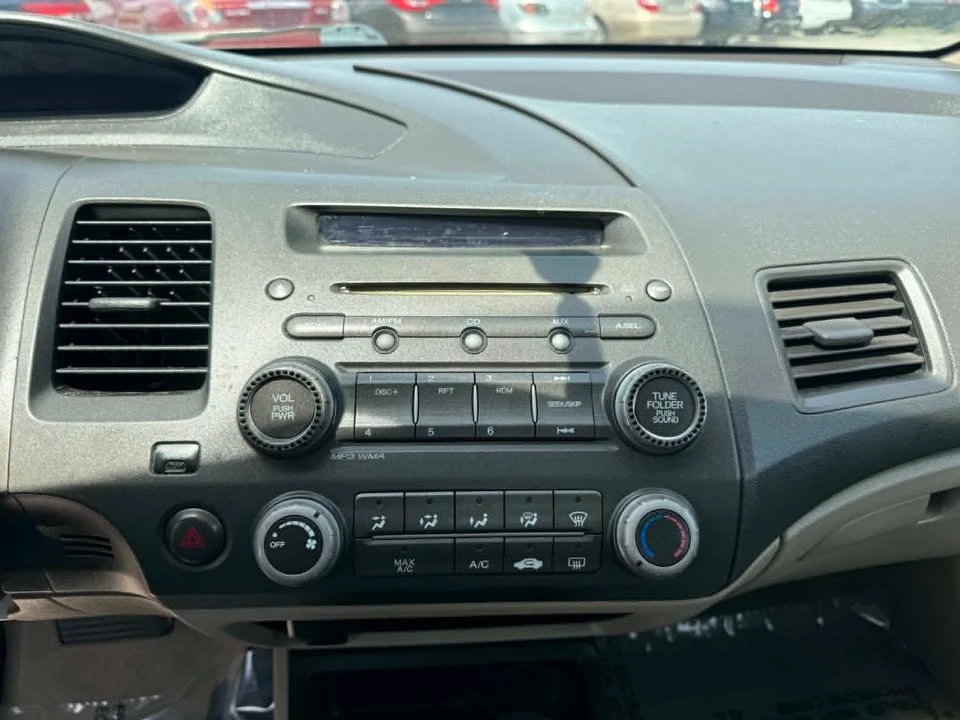 2010 Honda Civic 8th Gen - Image 15 of 15