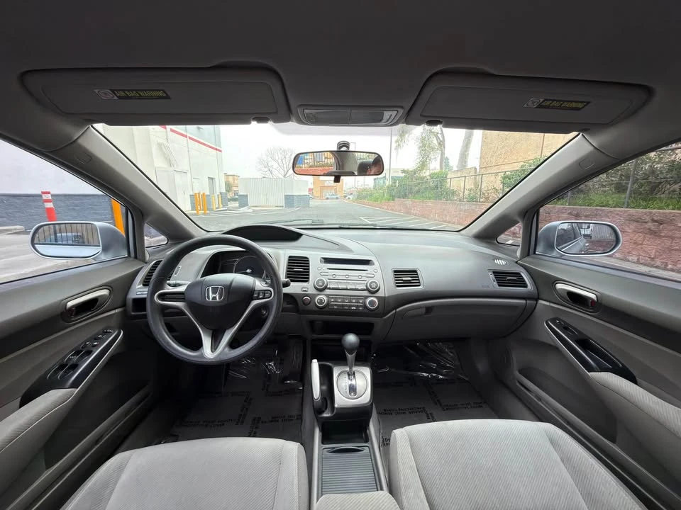 2010 Honda Civic 8th Gen - Image 13 of 19