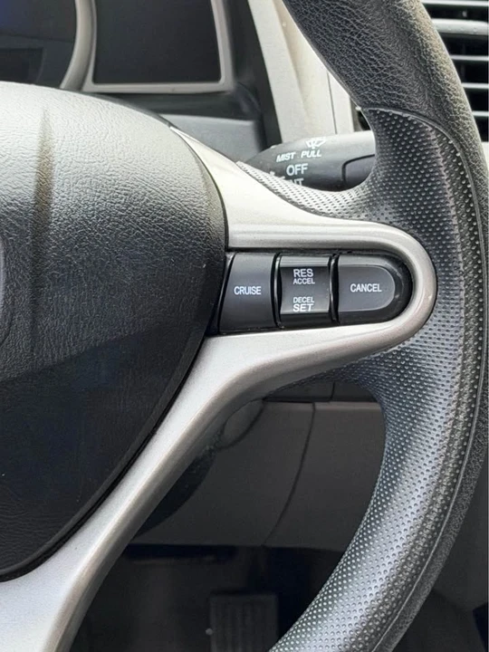 2010 Honda Civic 8th Gen - Image 15 of 19
