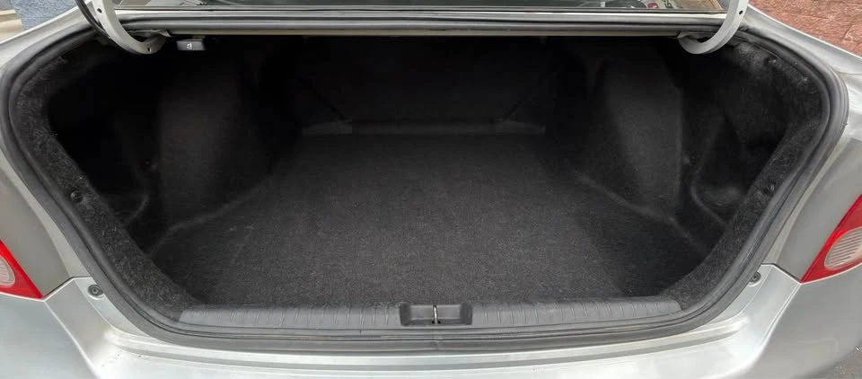 2010 Honda Civic 8th Gen - Image 19 of 19