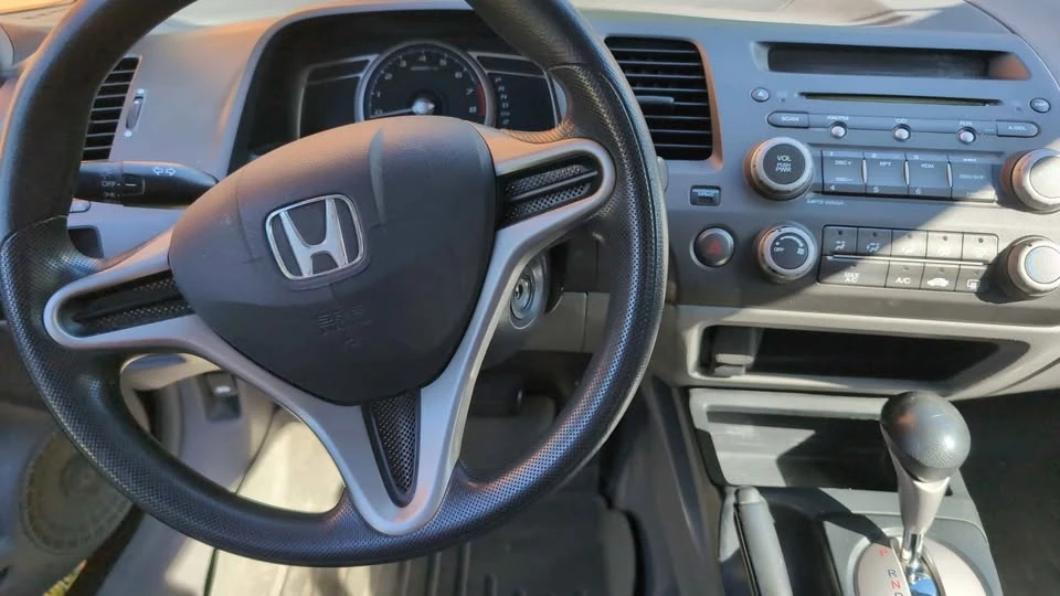 2010 Honda Civic 8th Gen - Image 11 of 11