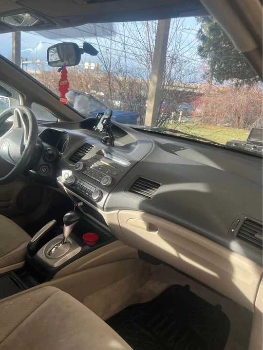 2010 Honda Civic 8th Gen - Image 11 of 11