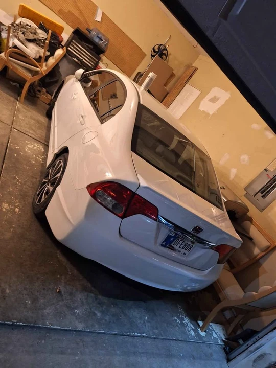 2010 Honda Civic 8th Gen - Image 4 of 6