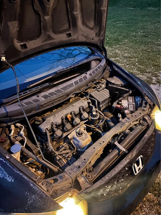 2010 Honda Civic 8th Gen - Image 10 of 10
