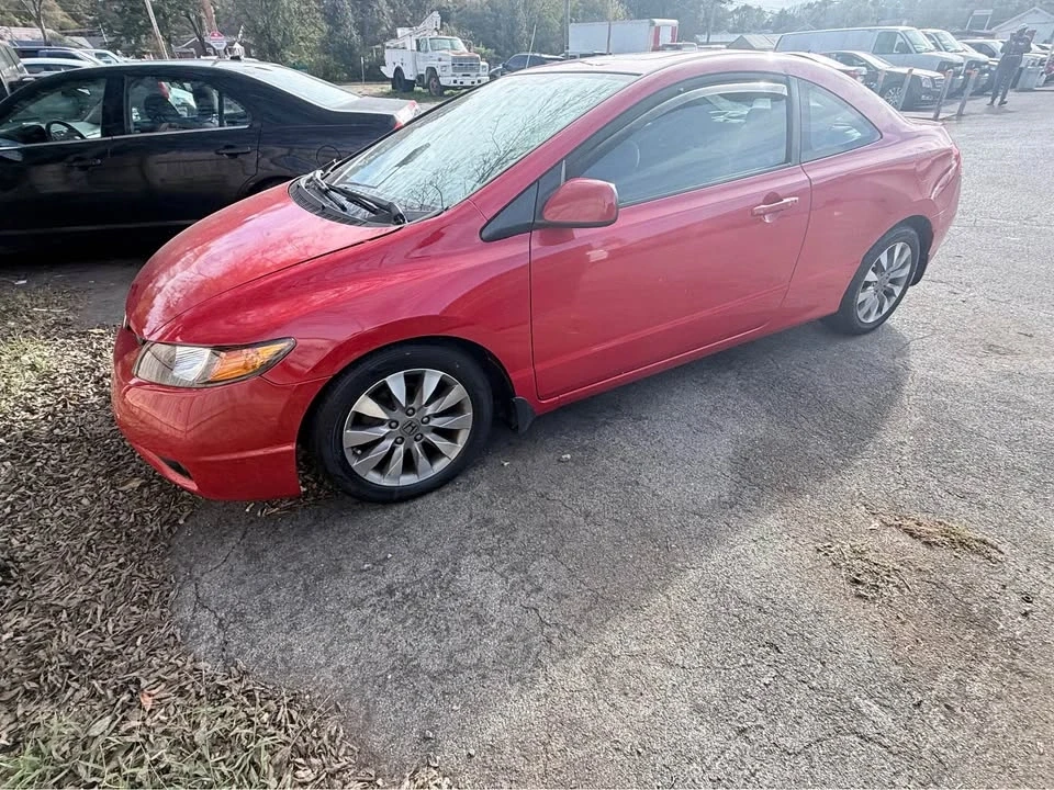 2010 Honda Civic 8th Gen - Image 5 of 9