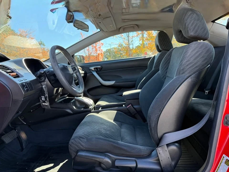2010 Honda Civic 8th Gen - Image 11 of 15