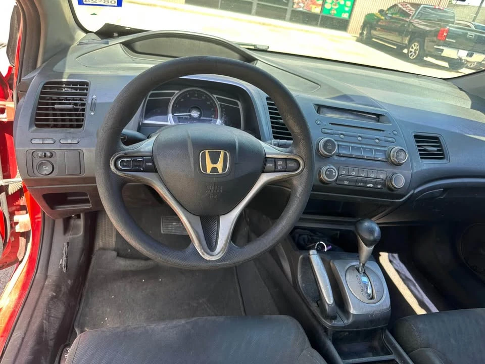 2010 Honda Civic 8th Gen - Image 6 of 7