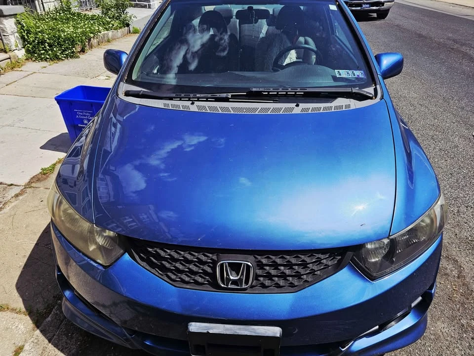2010 Honda Civic 8th Gen - Image 3 of 6