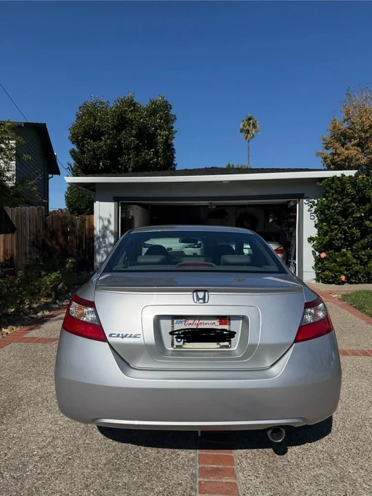 2010 Honda Civic 8th Gen - Image 4 of 13