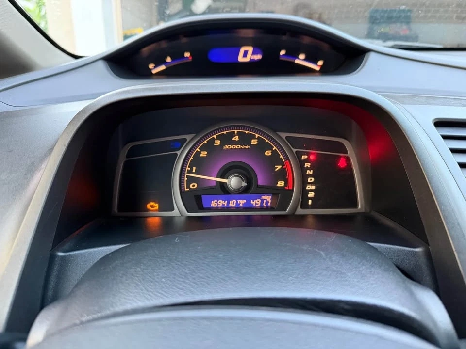 2010 Honda Civic 8th Gen - Image 12 of 12