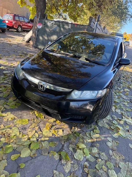 2010 Honda Civic 8th Gen - Image 12 of 20