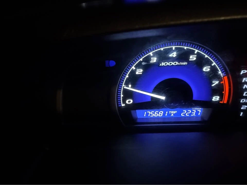 2010 Honda Civic 8th Gen - Image 18 of 18