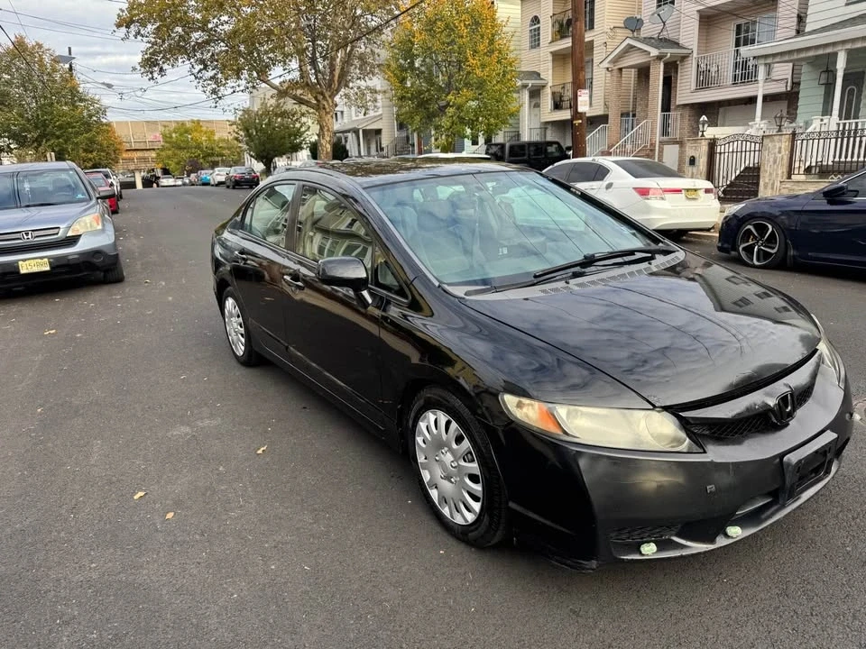 2010 Honda Civic 8th Gen - Image 11 of 20