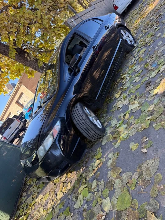 2010 Honda Civic 8th Gen - Image 14 of 20