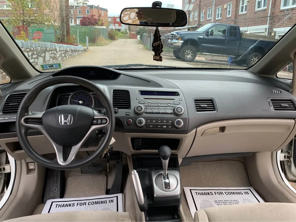2010 Honda Civic 8th Gen - Image 11 of 13