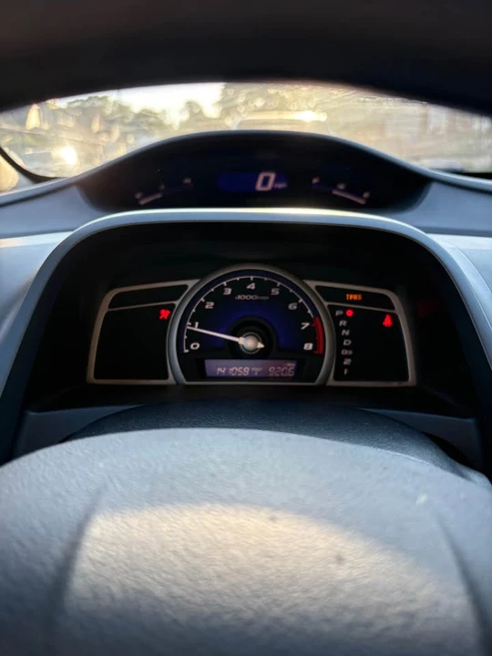 2010 Honda Civic 8th Gen - Image 17 of 17