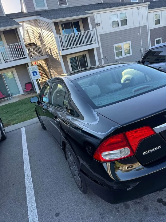 2010 Honda Civic 8th Gen - Image 6 of 10