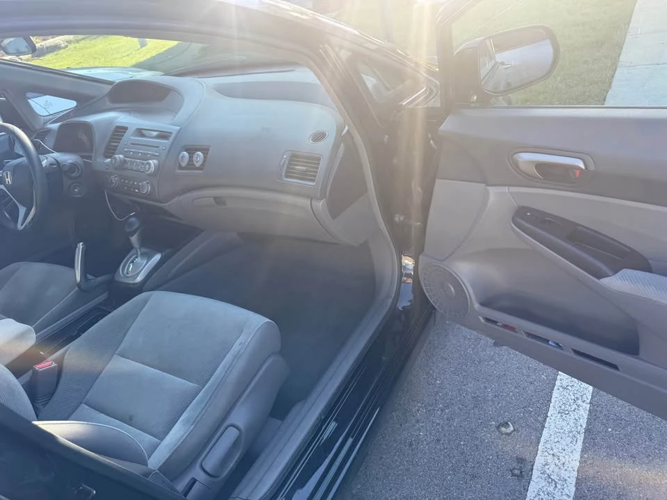 2010 Honda Civic 8th Gen - Image 10 of 10
