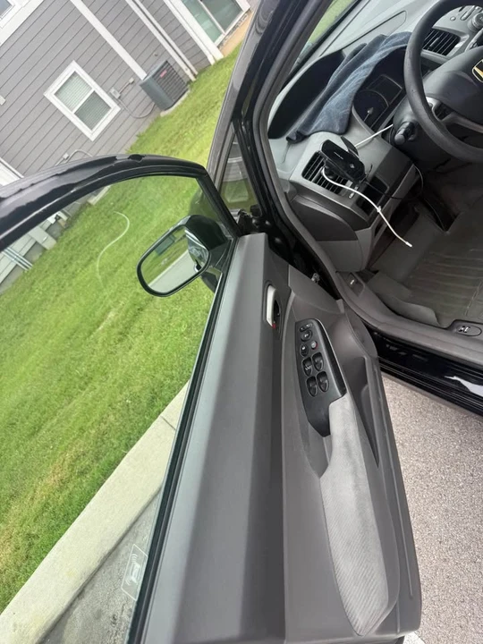 2010 Honda Civic 8th Gen - Image 7 of 10