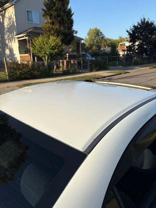 2010 Honda Civic 8th Gen - Image 16 of 17