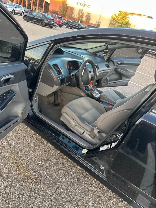 2010 Honda Civic 8th Gen - Image 12 of 12
