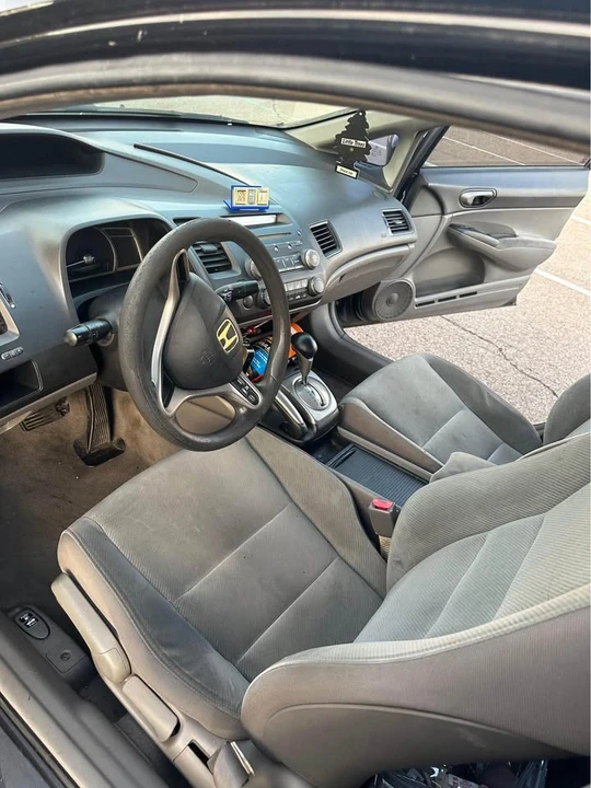 2010 Honda Civic 8th Gen - Image 11 of 12