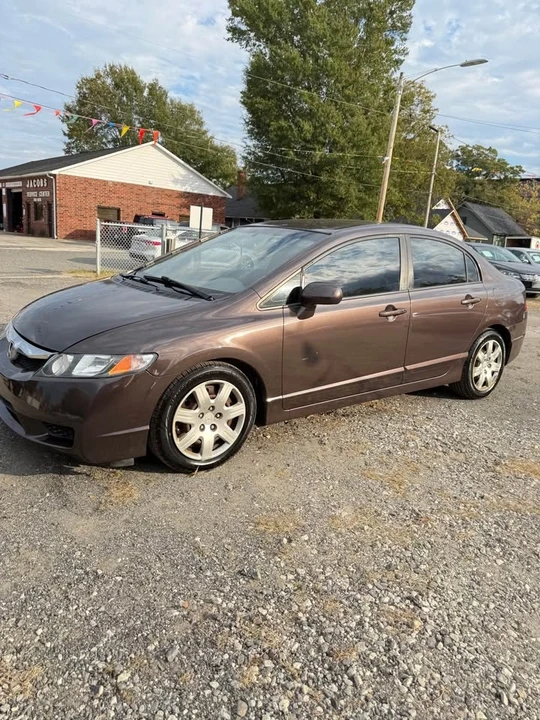 2010 Honda Civic 8th Gen - Image 3 of 20