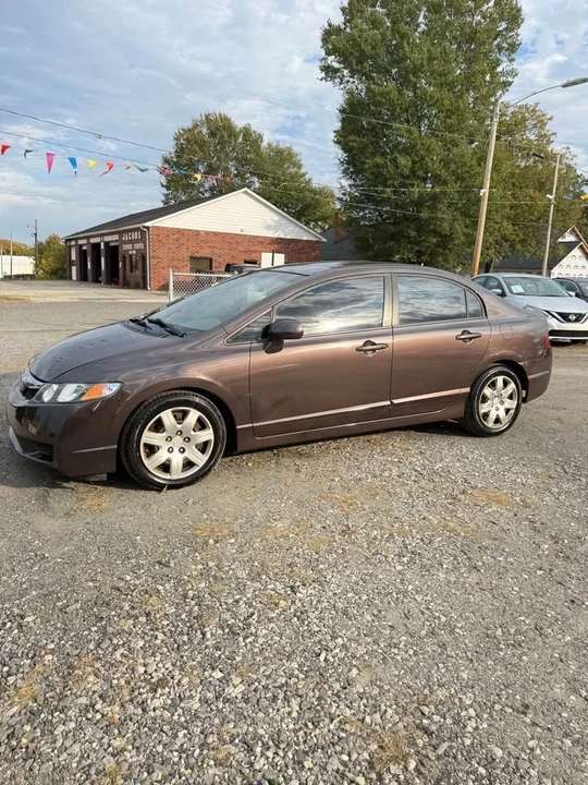 2010 Honda Civic 8th Gen - Image 4 of 19