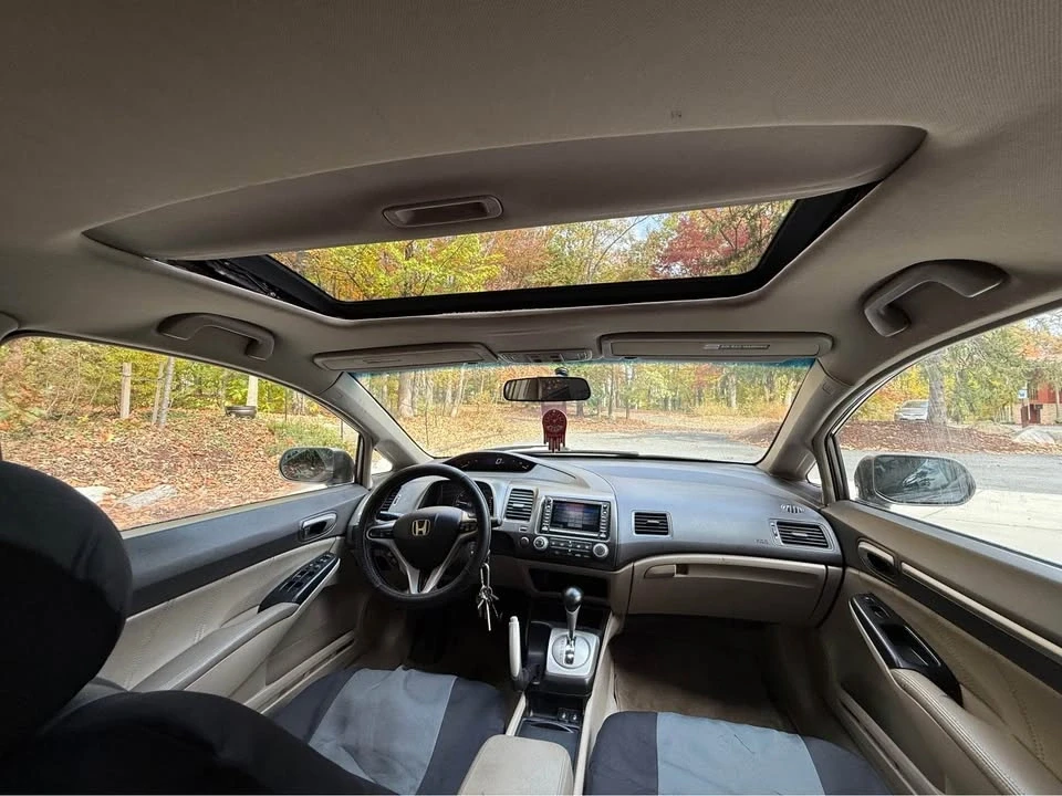 2010 Honda Civic 8th Gen - Image 12 of 13