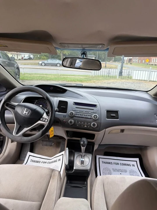 2010 Honda Civic 8th Gen - Image 18 of 19