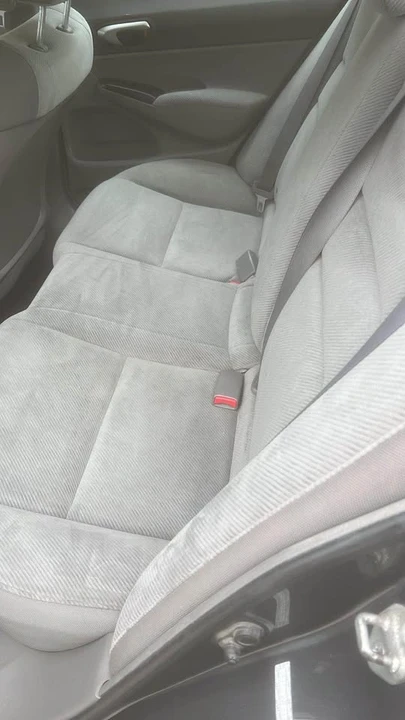 2010 Honda Civic 8th Gen - Image 8 of 8