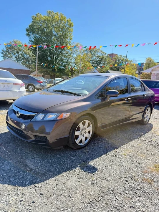2010 Honda Civic 8th Gen - Image 2 of 20