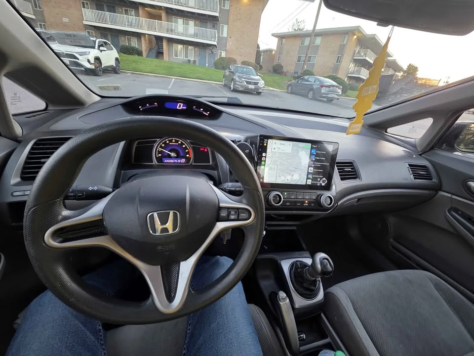 2010 Honda Civic 8th Gen - Image 4 of 7